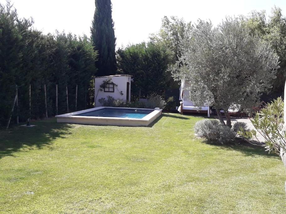Le Cabanon Tendance Du Luberon Mérindol Exterior foto