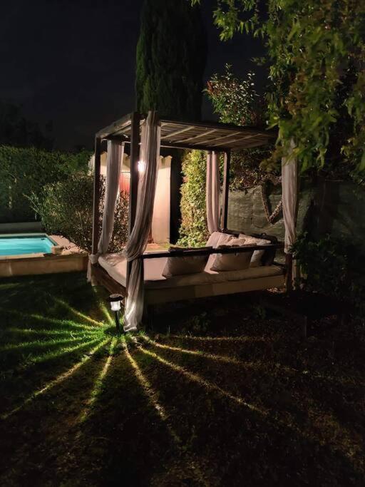 Le Cabanon Tendance Du Luberon Mérindol Exterior foto